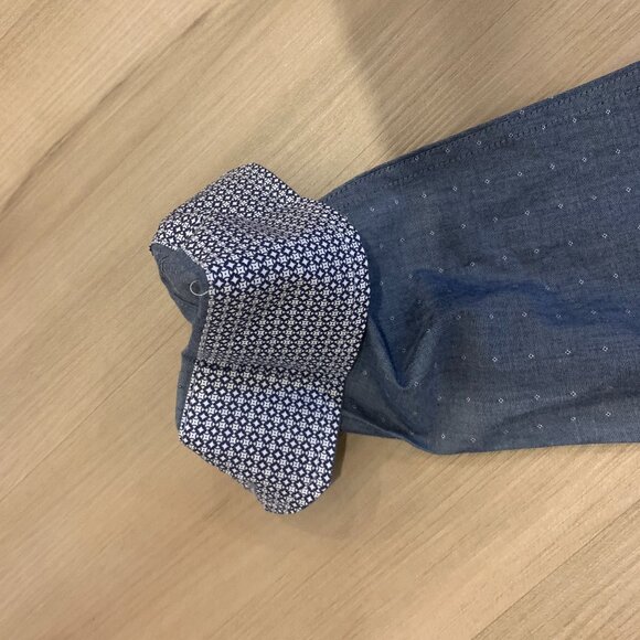 Men's Steel and Jelly Navy w/dotted print button down shirt flip cuff NWT Medium - Picture 7 of 9